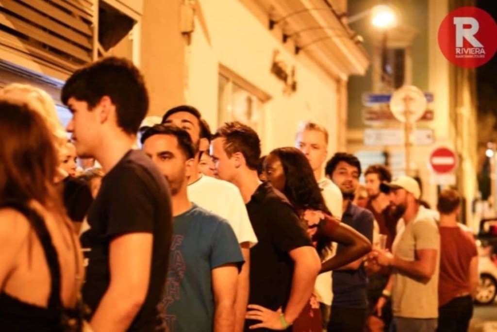 Riviera bar crawl Nizza