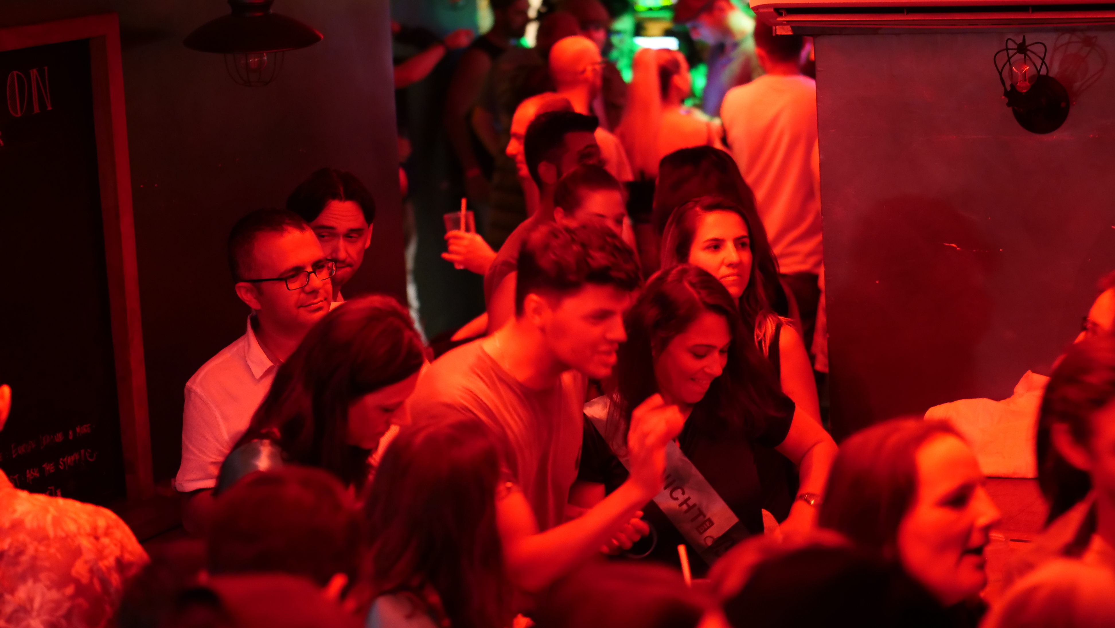 Antibes bar crawl